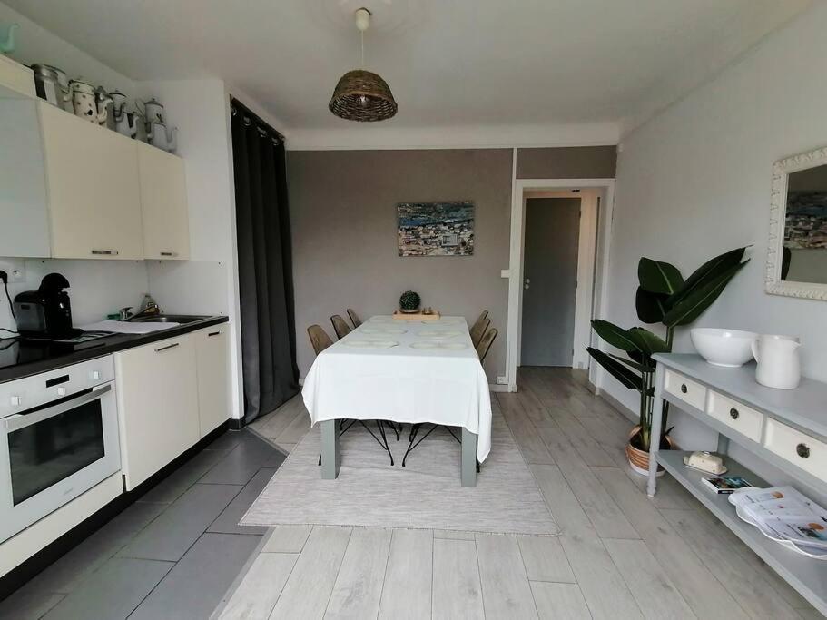 Maison Familiale Proche De La Mer ลองซิเออ ภายนอก รูปภาพ