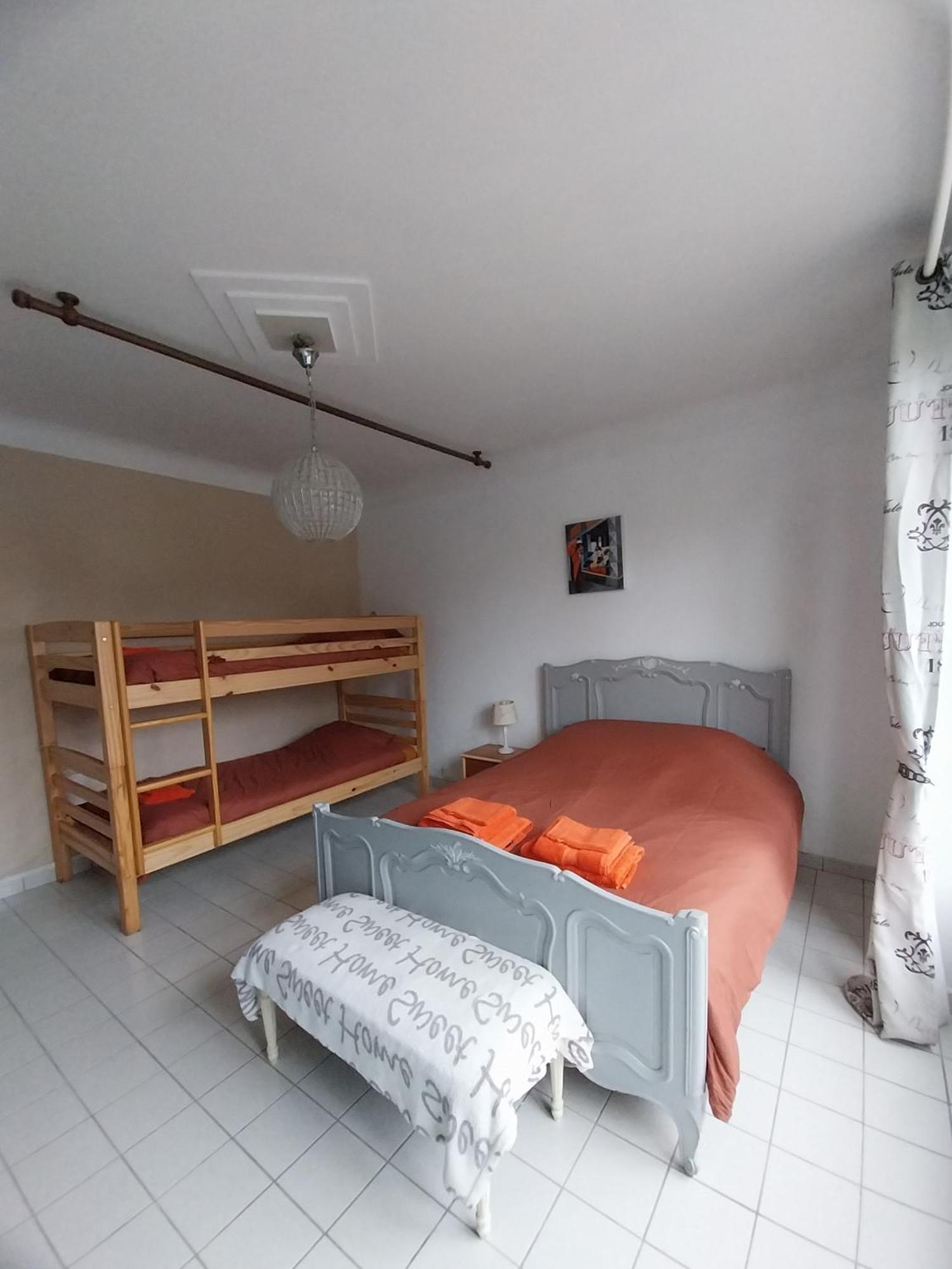 Maison Familiale Proche De La Mer ลองซิเออ ภายนอก รูปภาพ